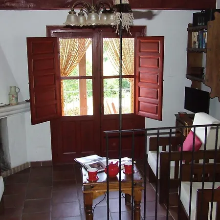 Cano Chico Y La Fuente * Villanueva del Conde